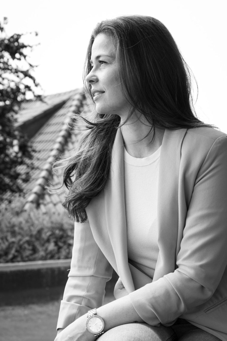 Portret van Veerle Bex en profil